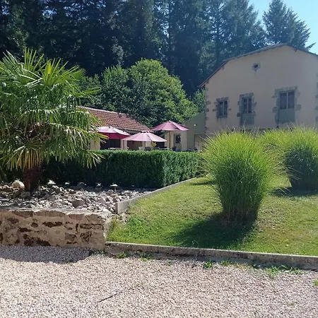 La Roussilhe Nocleg ze śniadaniem