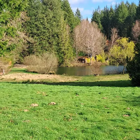 La Roussilhe Nocleg ze śniadaniem Sousceyrac