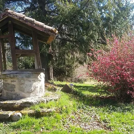 La Roussilhe Nocleg ze śniadaniem 3*