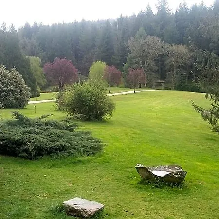 La Roussilhe Oda ve Kahvaltı