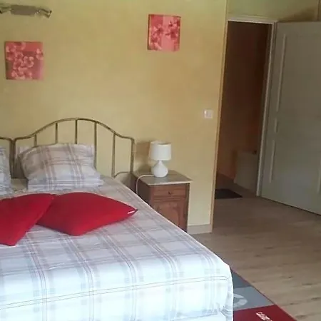 Oda ve Kahvaltı La Roussilhe