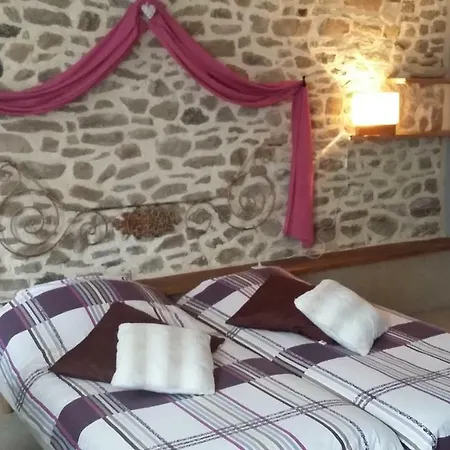 Panzió La Roussilhe