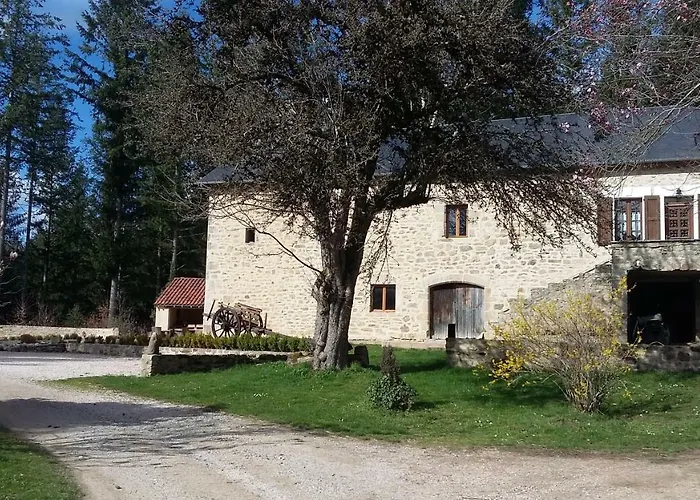 La Roussilhe Bed & Breakfast 3*