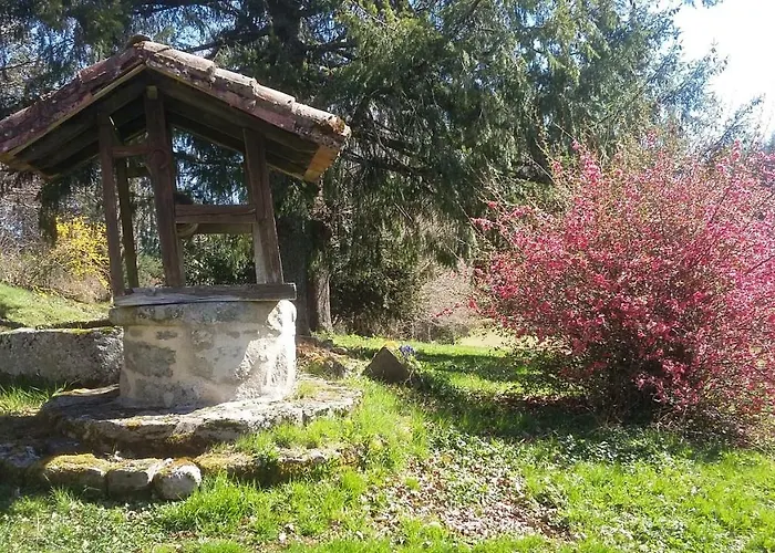 La Roussilhe Bed & Breakfast 3*